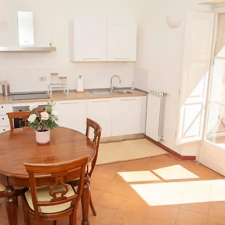 La Corte Di Lisa Bed and breakfast 4*