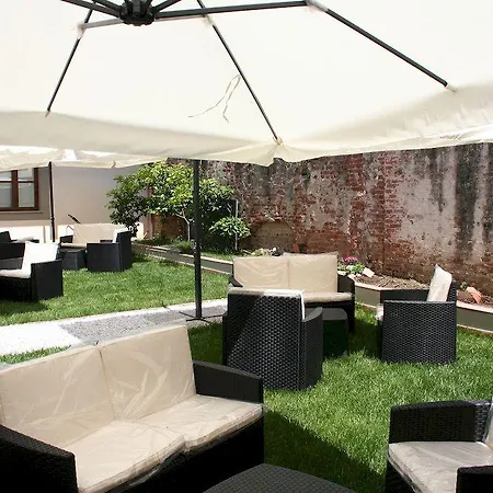La Corte Di Lisa Bed and breakfast 4*